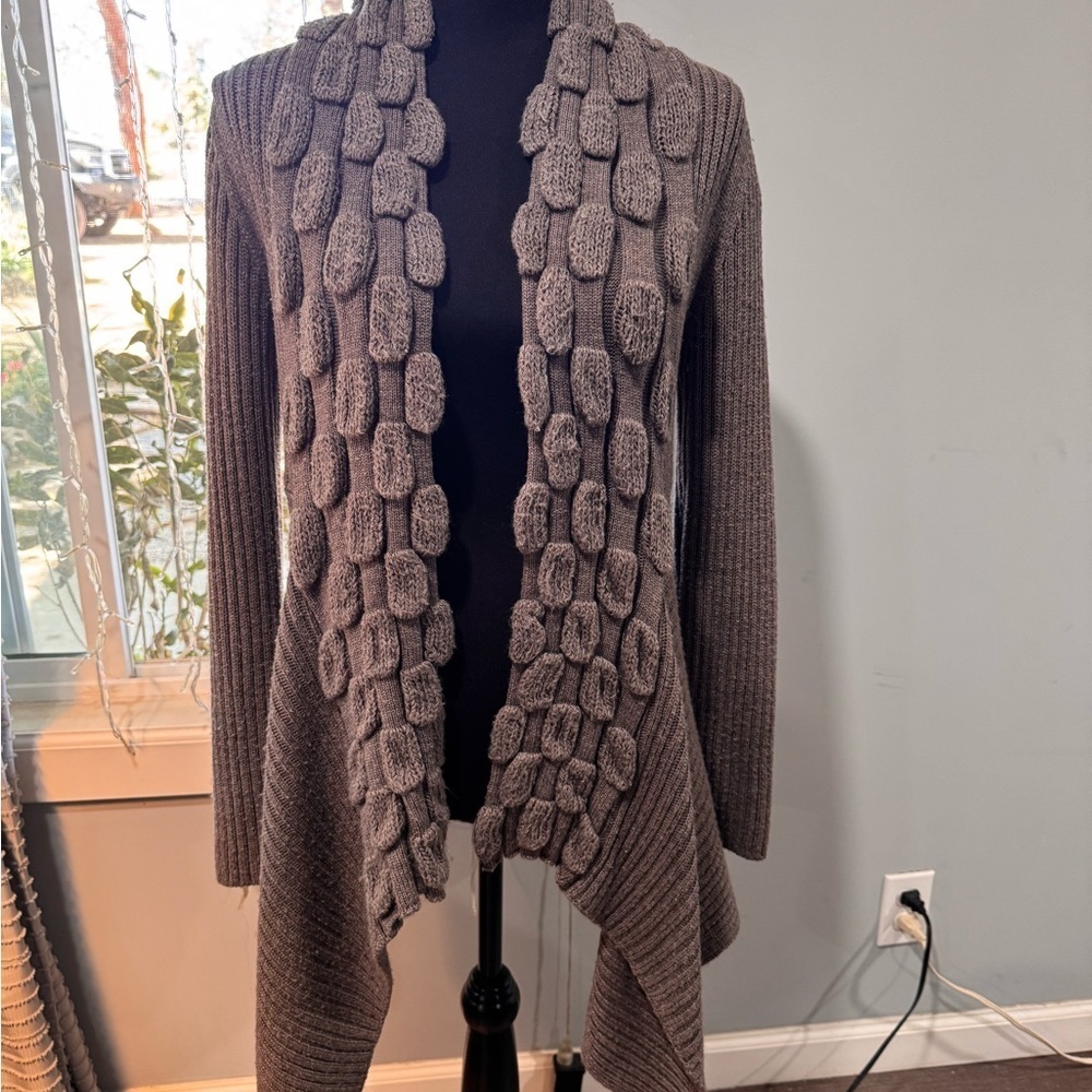 Elegant Gray Textured Women's Cardigan(50% wool)